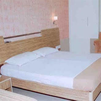 Check Inn Hotel Bombaj Zewnętrze zdjęcie